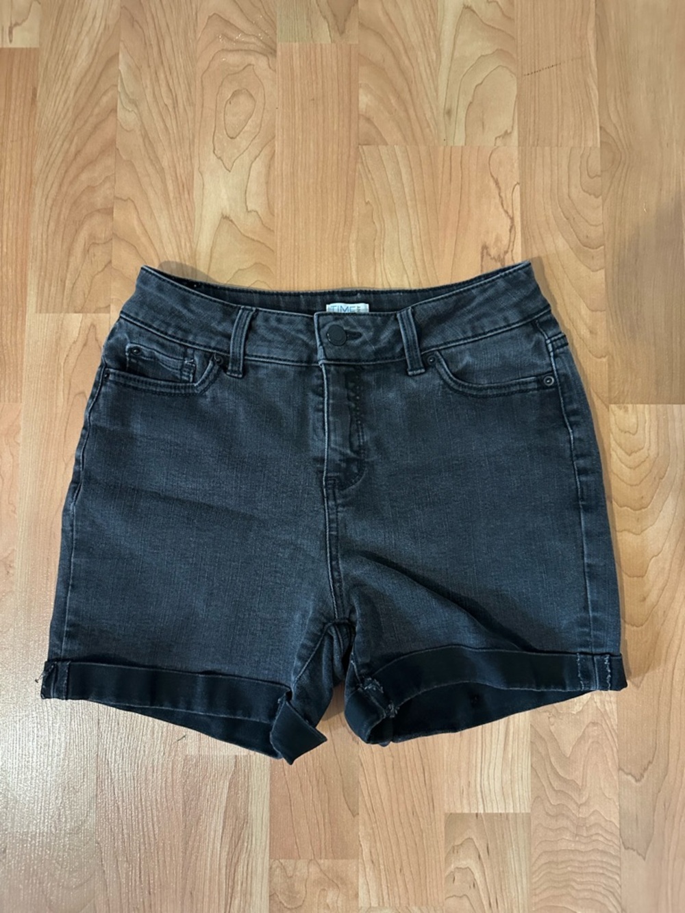 Time and Tru Black High-Rise Cuffed Denim Shorts